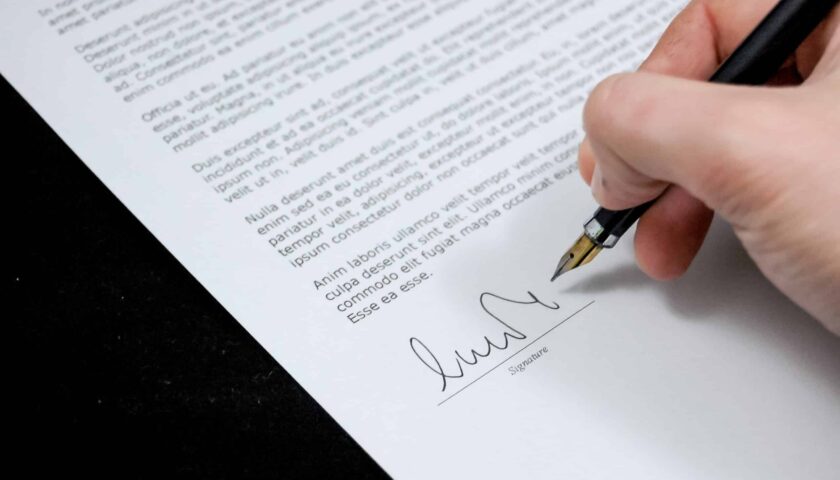 How to write a letter of intent (LOI) for business acquisition